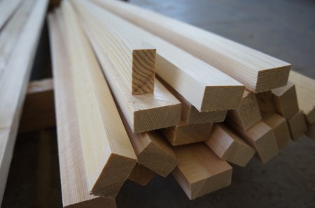 Деревянный строганный брусок - наиболее ходовые сечения и используемые материалы